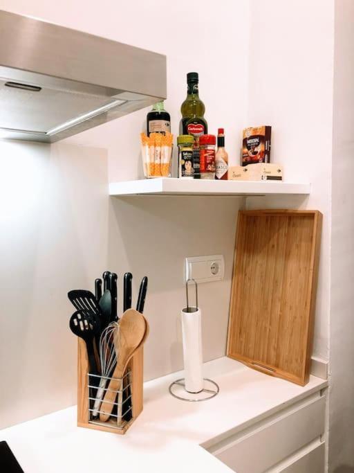 Loft Con Estilo Y Terraza En Centro Historico Apartment Valencia Ngoại thất bức ảnh