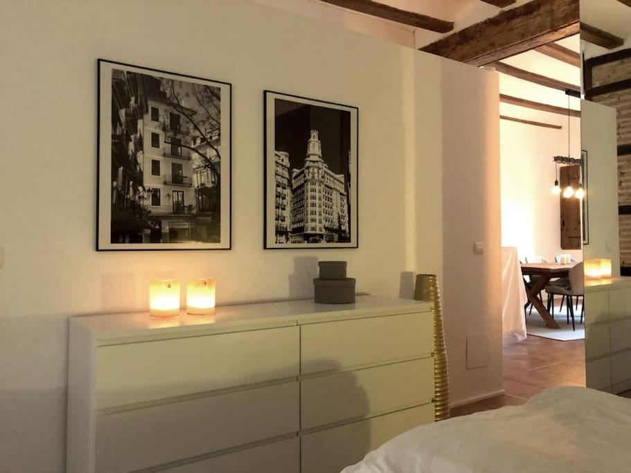 Loft Con Estilo Y Terraza En Centro Historico Apartment Valencia Ngoại thất bức ảnh